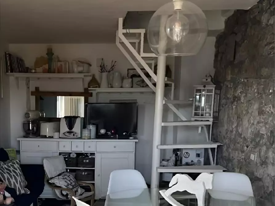 Immagine 3 di Appartamento in vendita  a Riccò Del Golfo Di Spezia