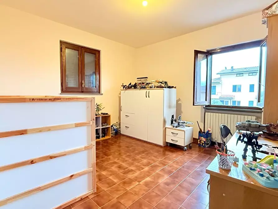 Immagine 35 di Villa in vendita  a Uzzano