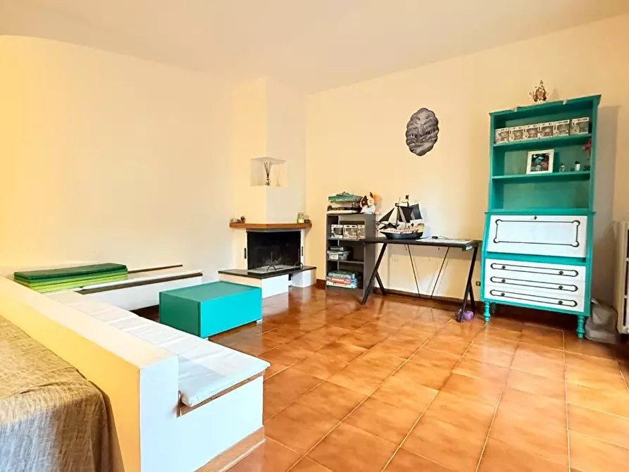 Immagine 14 di Villa in vendita  a Uzzano