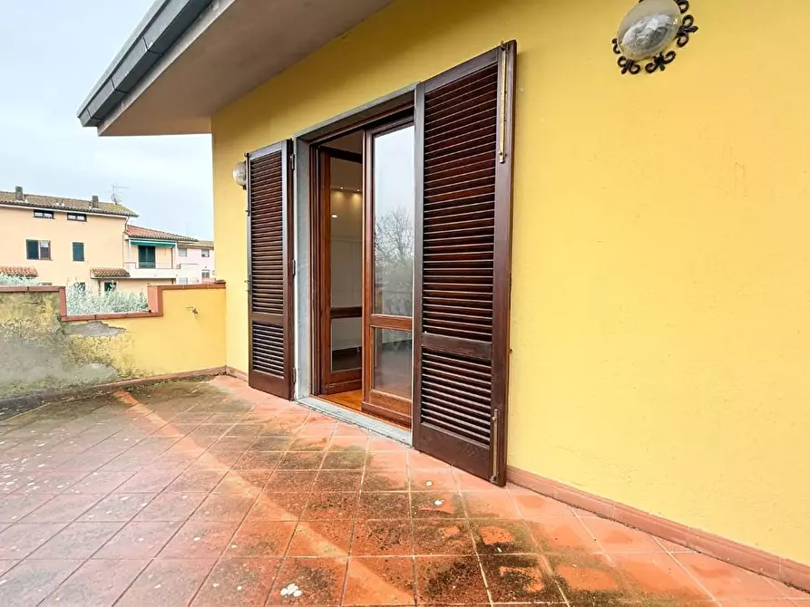 Immagine 31 di Villa in vendita  a Uzzano