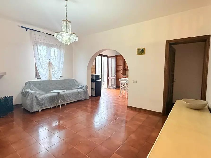 Immagine 17 di Villa in vendita  a Uzzano