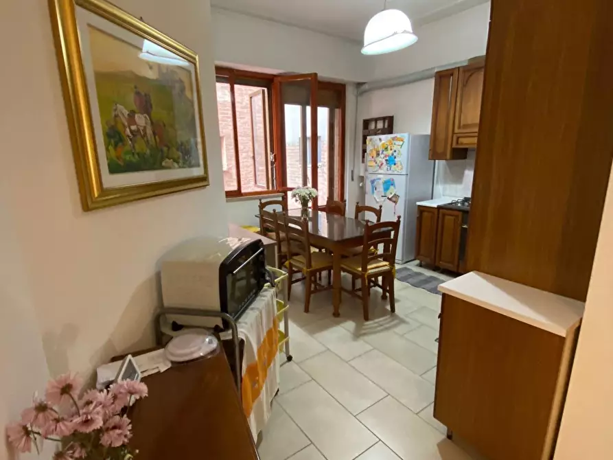 Immagine 7 di Appartamento in vendita  a Siena