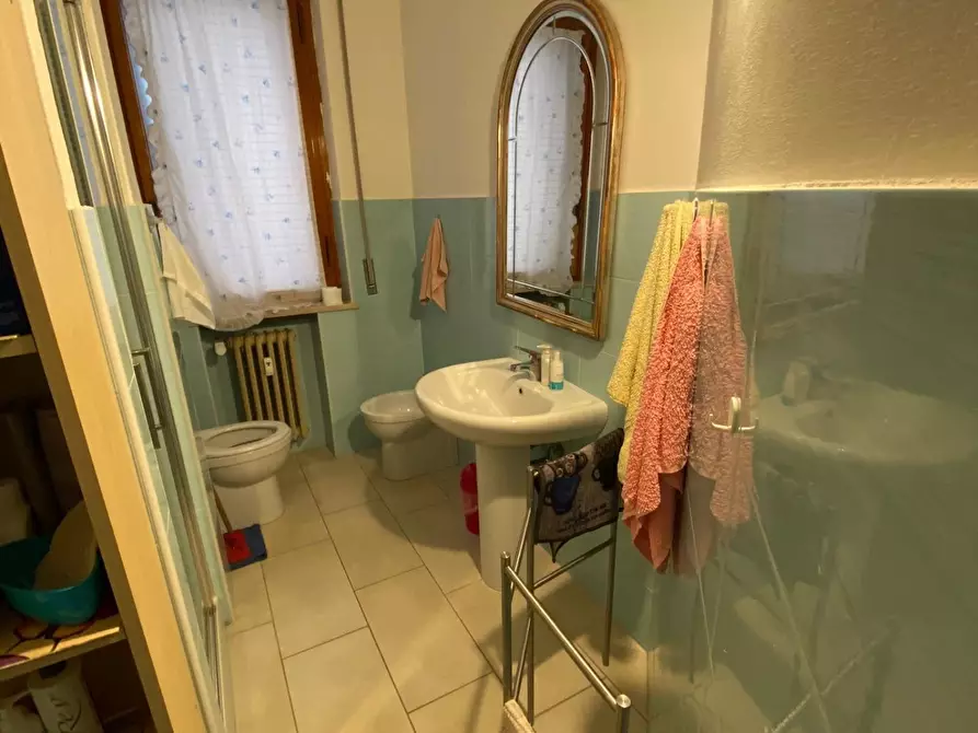 Immagine 5 di Appartamento in vendita  a Siena