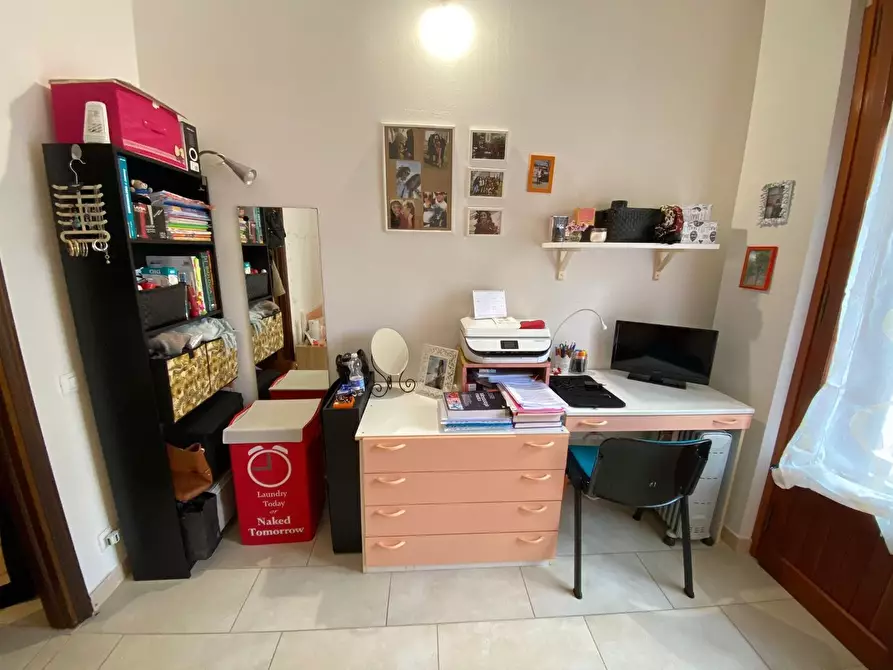 Immagine 3 di Appartamento in vendita  a Siena