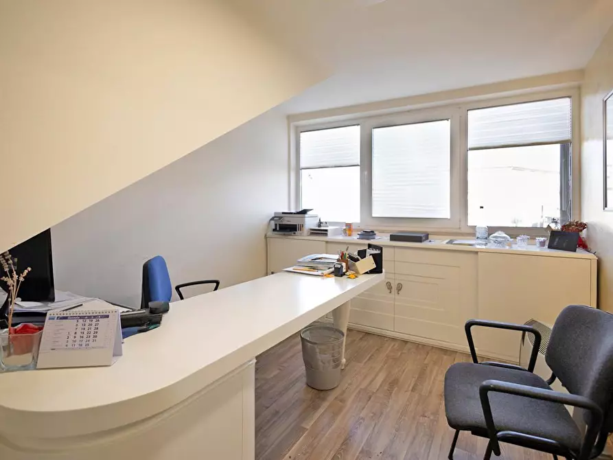 Immagine 22 di Attività artigianale in vendita  a Casciana Terme Lari