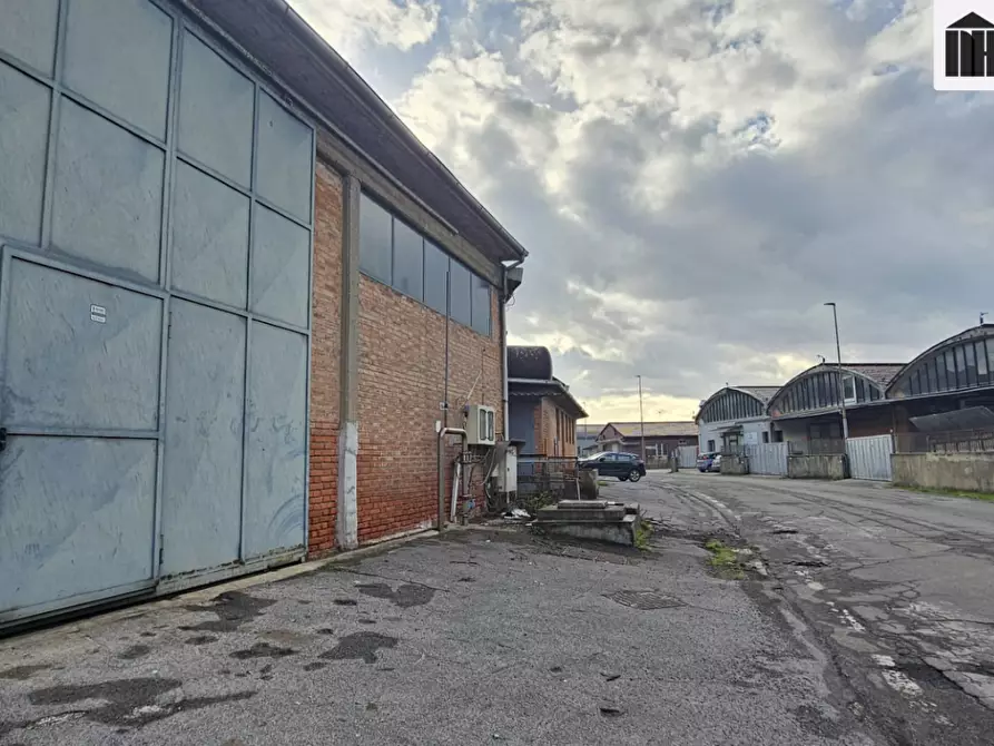 Immagine 23 di Capannone industriale in vendita  a Santa Croce Sull'arno