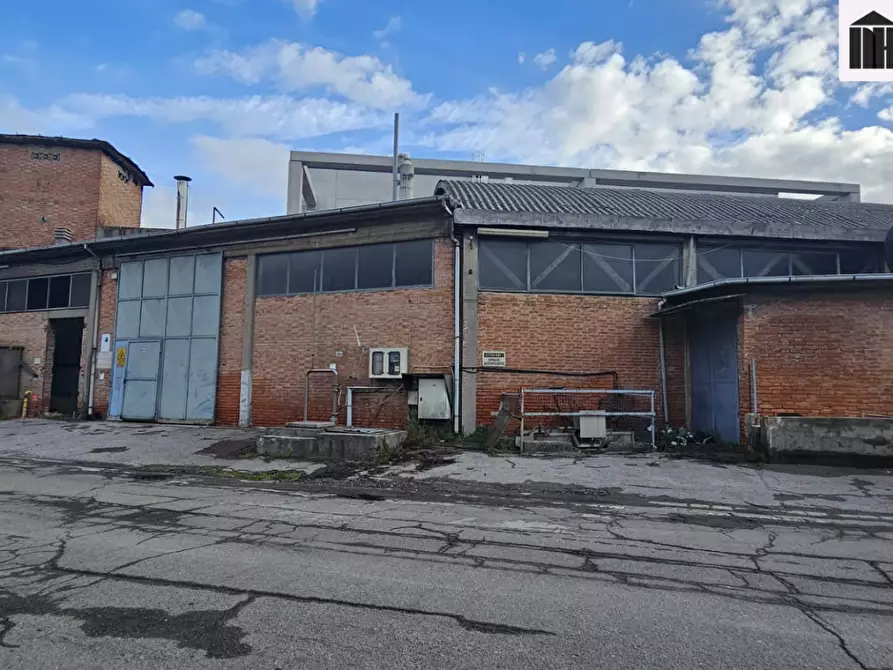 Immagine 26 di Capannone industriale in vendita  a Santa Croce Sull'arno