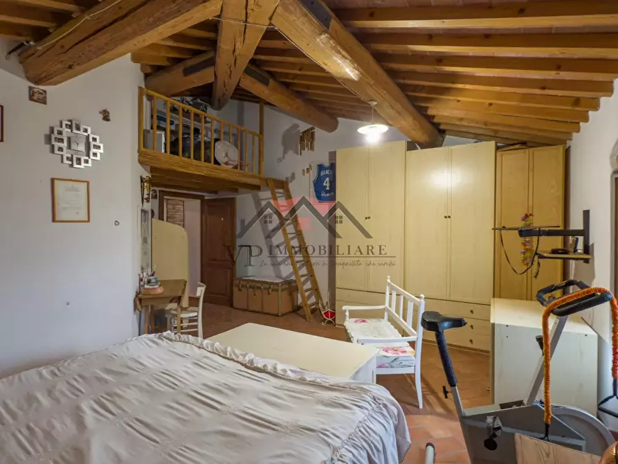 Immagine 21 di Appartamento in vendita  a Pomarance