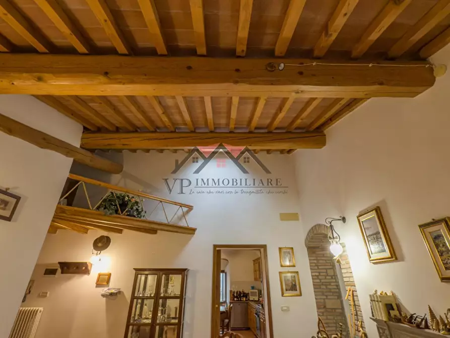 Immagine 9 di Appartamento in vendita  a Pomarance