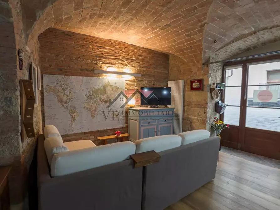 Immagine 5 di Appartamento in vendita  a Pomarance