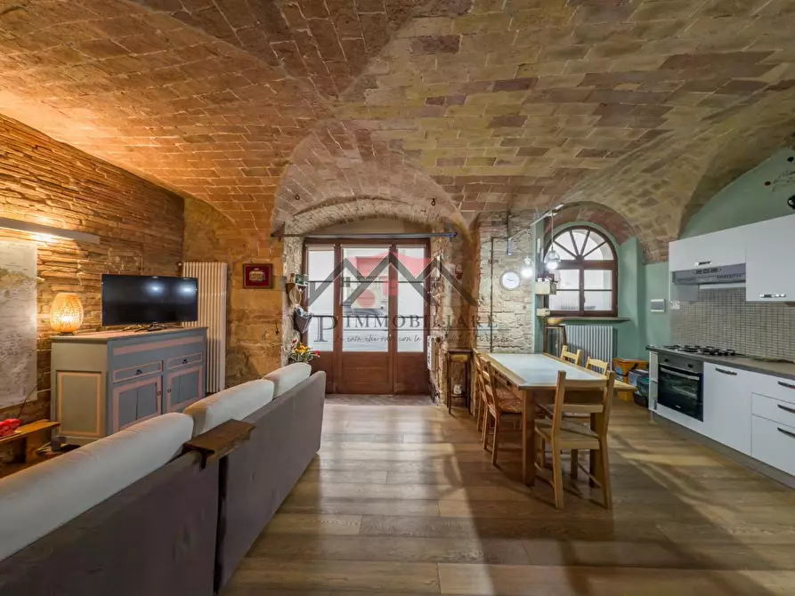 Immagine 4 di Appartamento in vendita  a Pomarance