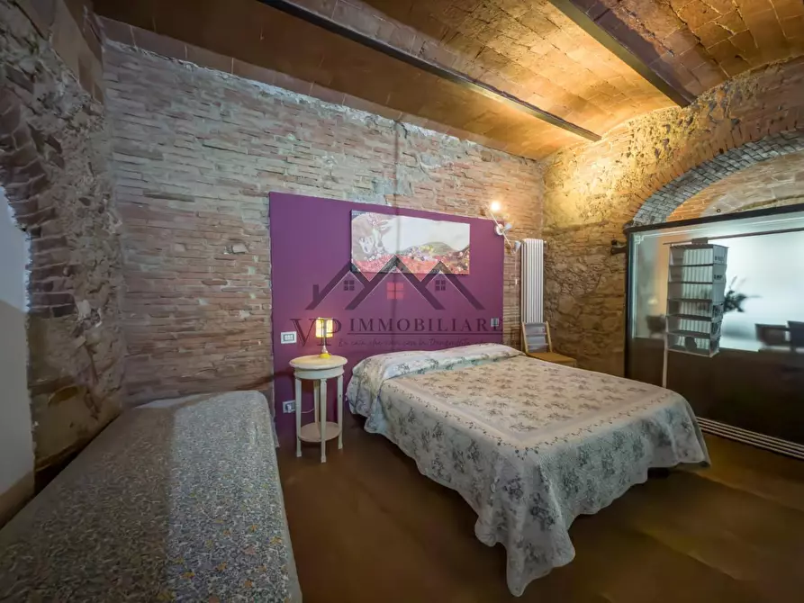 Immagine 15 di Appartamento in vendita  a Pomarance