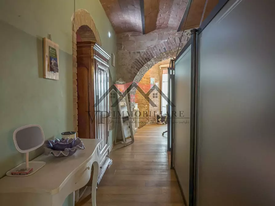 Immagine 14 di Appartamento in vendita  a Pomarance