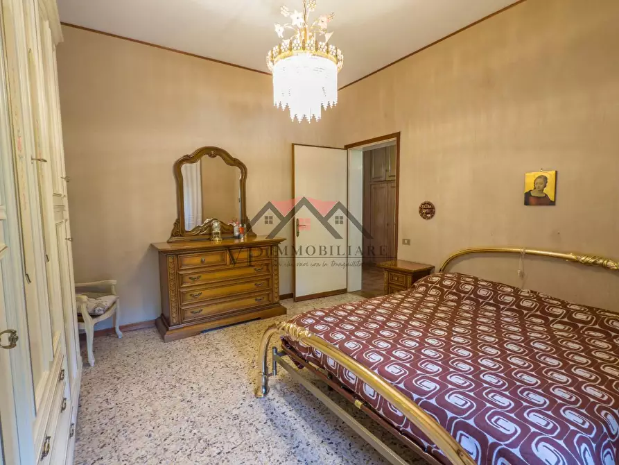 Immagine 13 di Appartamento in vendita  a Volterra