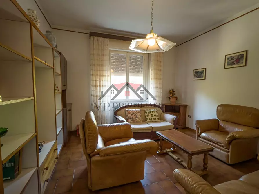 Immagine 2 di Appartamento in vendita  a Volterra