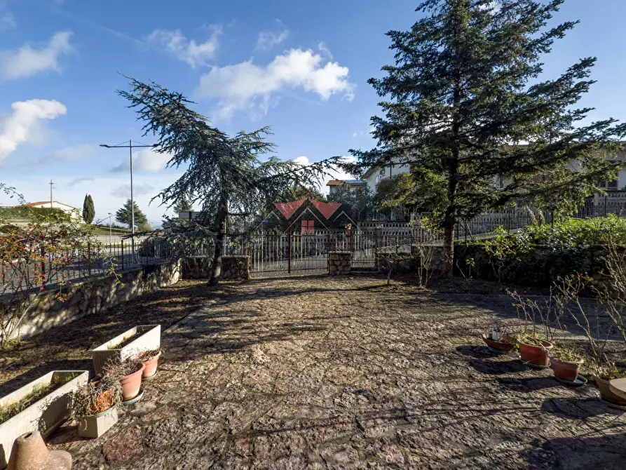 Immagine 7 di Casa bifamiliare in vendita  a Castelnuovo Val Di Cecina