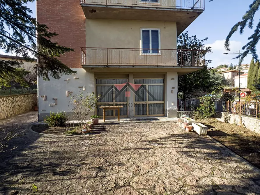 Immagine 5 di Casa bifamiliare in vendita  a Castelnuovo Val Di Cecina