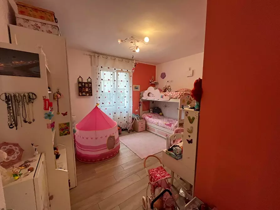 Immagine 10 di Appartamento in vendita  a Cecina