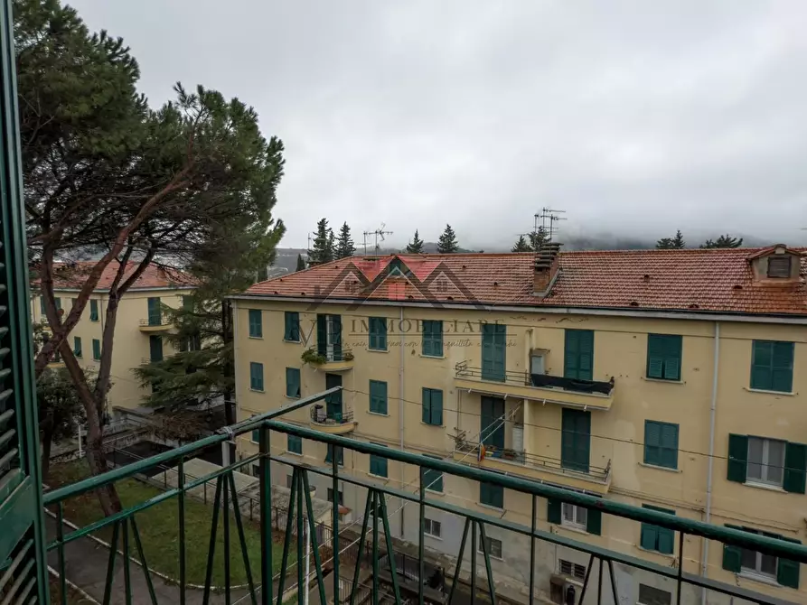 Immagine 2 di Appartamento in vendita  a Pomarance