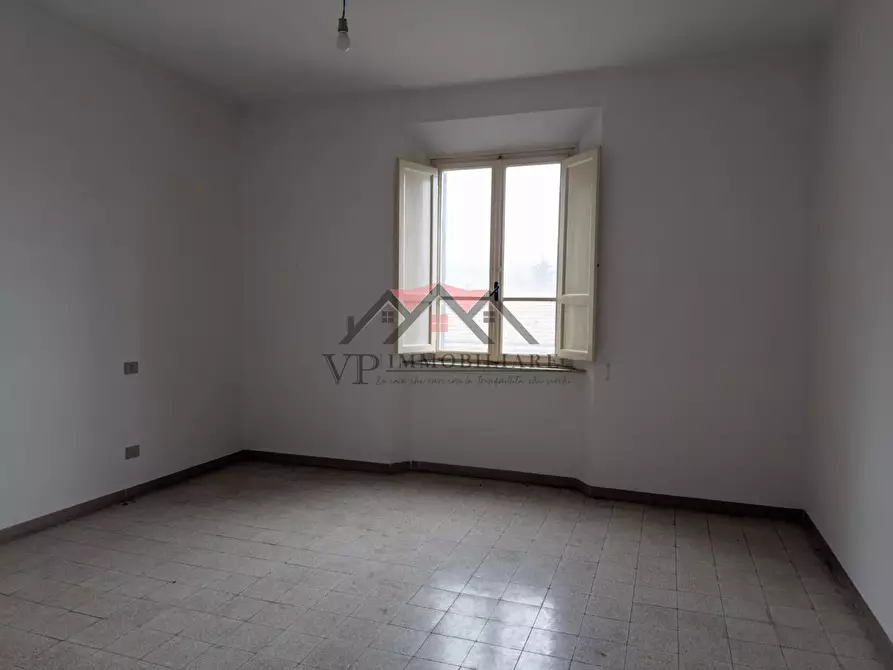 Immagine 6 di Appartamento in vendita  a Pomarance