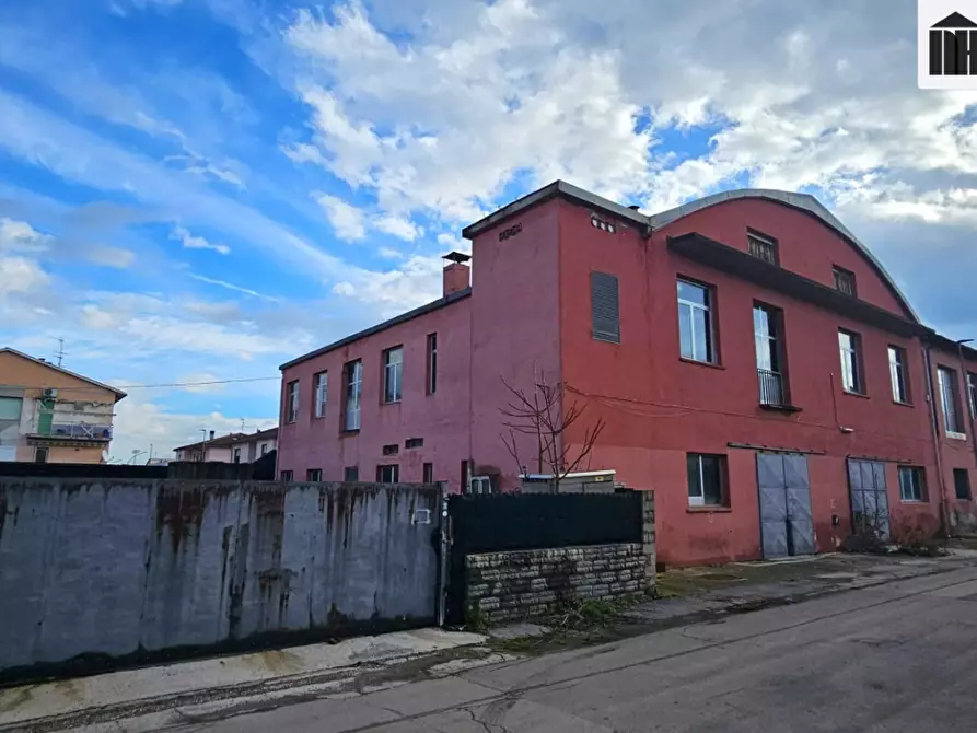 Immagine 1 di Capannone industriale in vendita  a Santa Croce Sull'arno