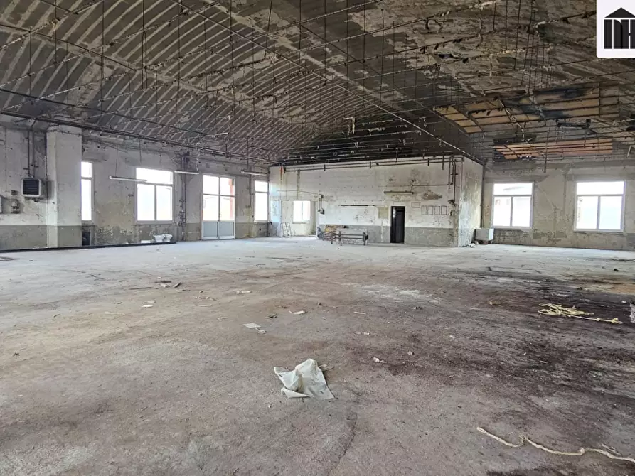 Immagine 16 di Capannone industriale in vendita  a Santa Croce Sull'arno
