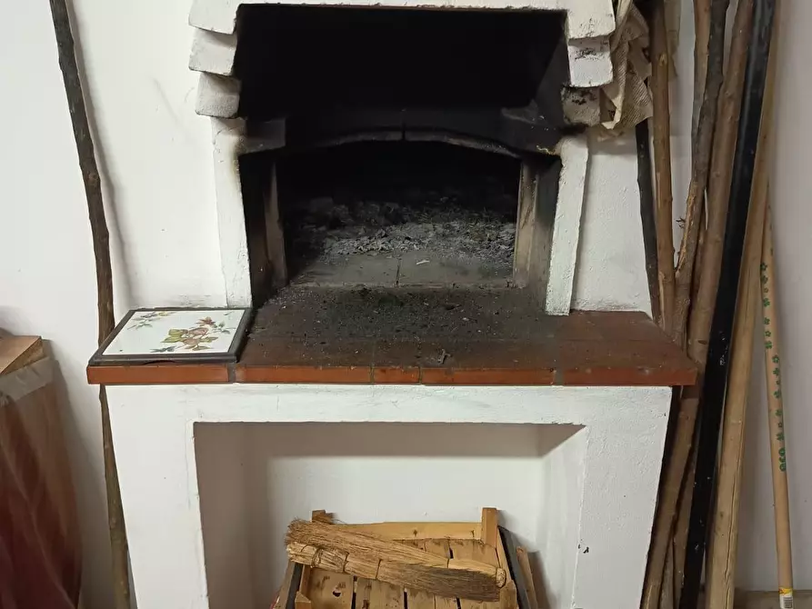 Immagine 46 di Villa in vendita  a Casciana Terme Lari