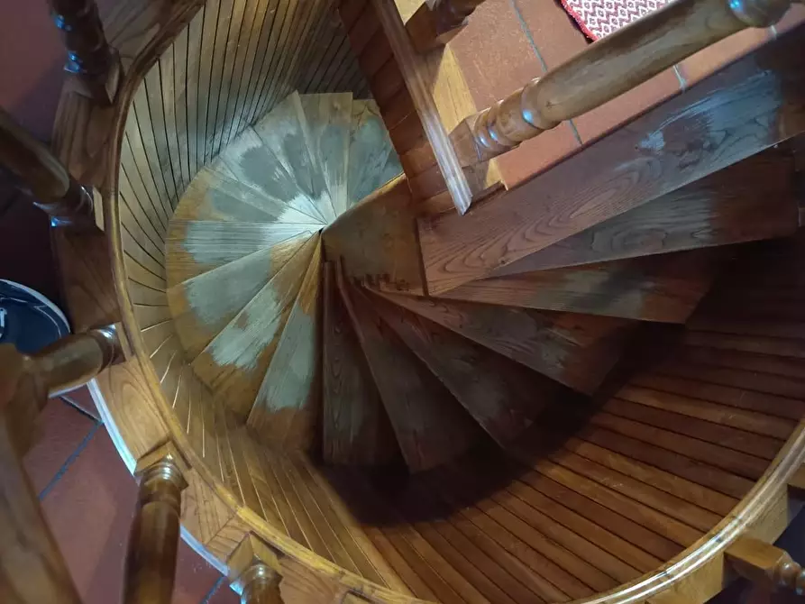 Immagine 17 di Villa in vendita  a Casciana Terme Lari