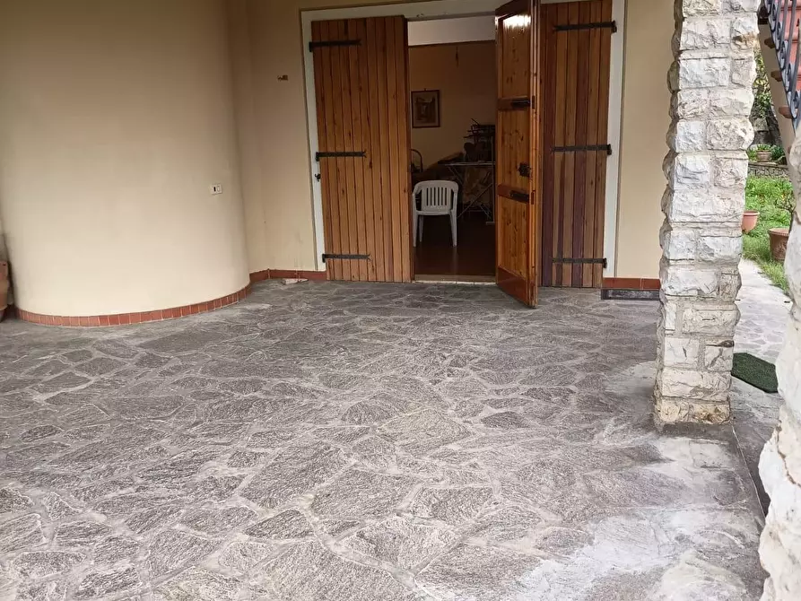 Immagine 7 di Villa in vendita  a Casciana Terme Lari