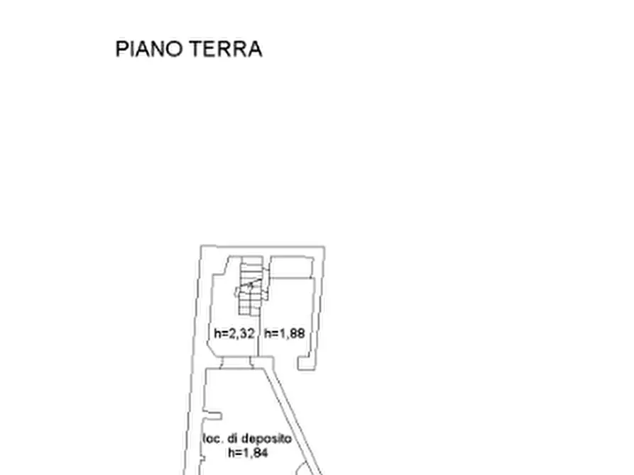 Immagine 25 di Appartamento in vendita  a Lucca