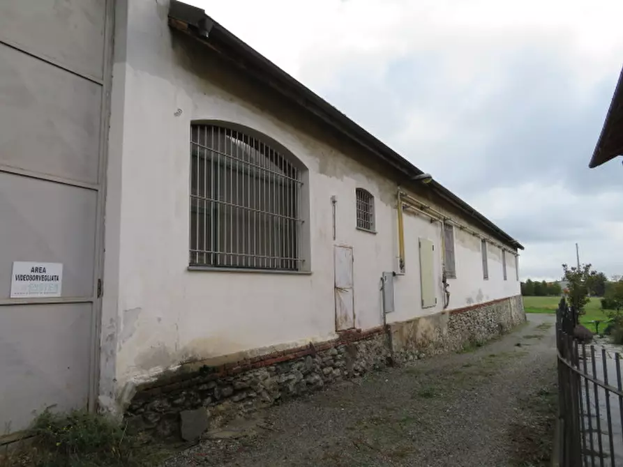 Immagine 5 di Capannone industriale in vendita  a Luserna San Giovanni