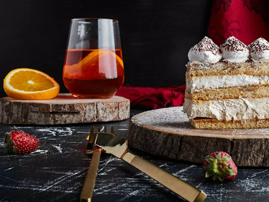 Immagine 14 di Bar / Ristorante in vendita  a Venaria Reale