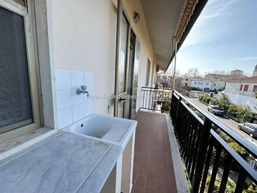 Immagine 4 di Appartamento in vendita  a Rosignano Marittimo