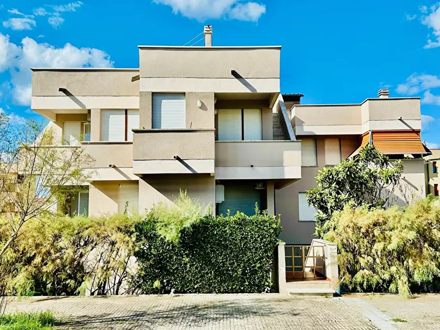 Immagine 2 di Appartamento in vendita  a Pisa