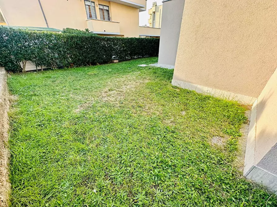 Immagine 31 di Appartamento in vendita  a Pisa