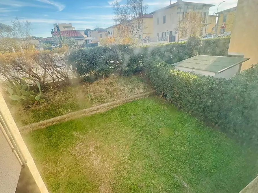 Immagine 26 di Appartamento in vendita  a Pisa