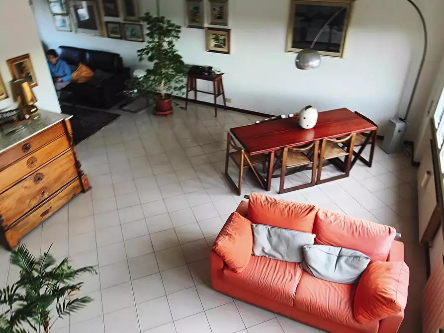 Immagine 23 di Mansarda in vendita  a Pisa