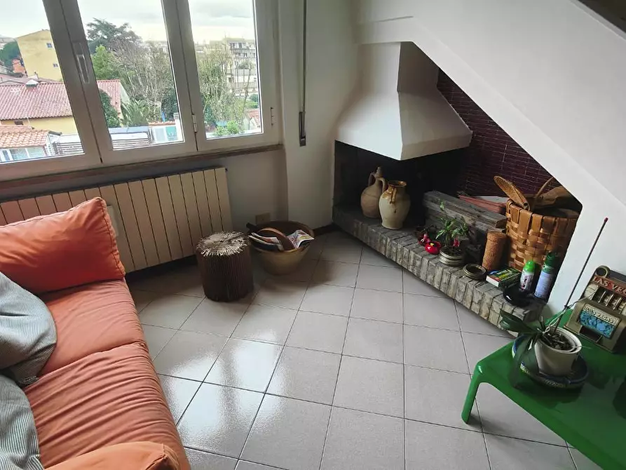 Immagine 3 di Mansarda in vendita  a Pisa