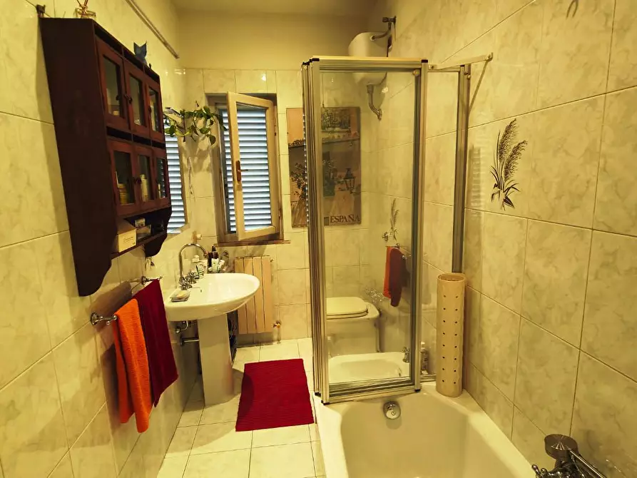 Immagine 29 di Mansarda in vendita  a Pisa