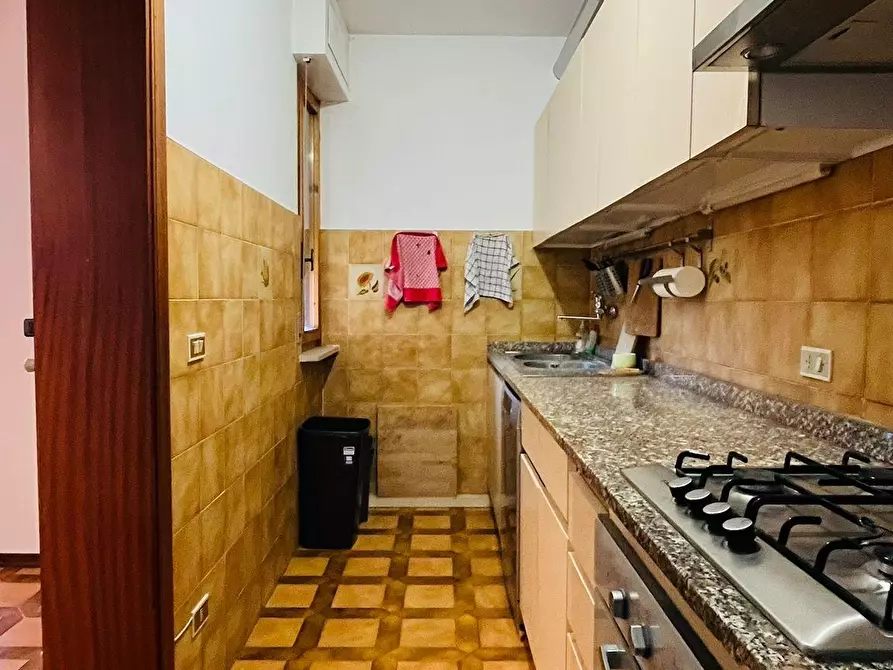 Immagine 7 di Appartamento in vendita  a Cascina