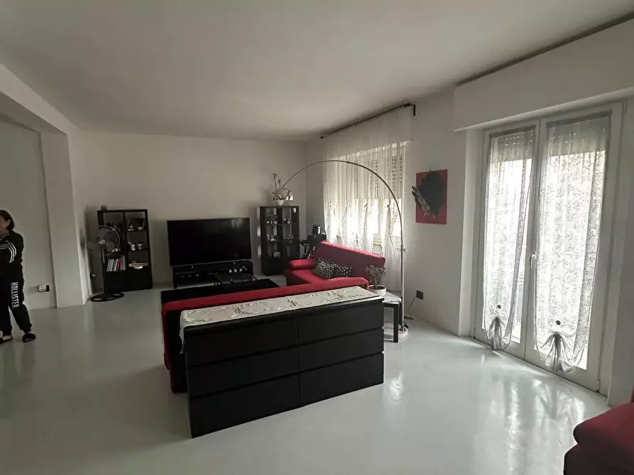 Immagine 2 di Appartamento in vendita  a Pisa