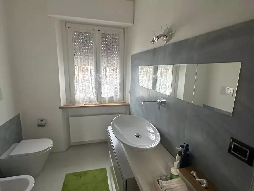 Immagine 6 di Appartamento in vendita  a Pisa