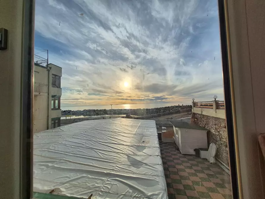 Immagine 5 di Appartamento in affitto  a Pisa