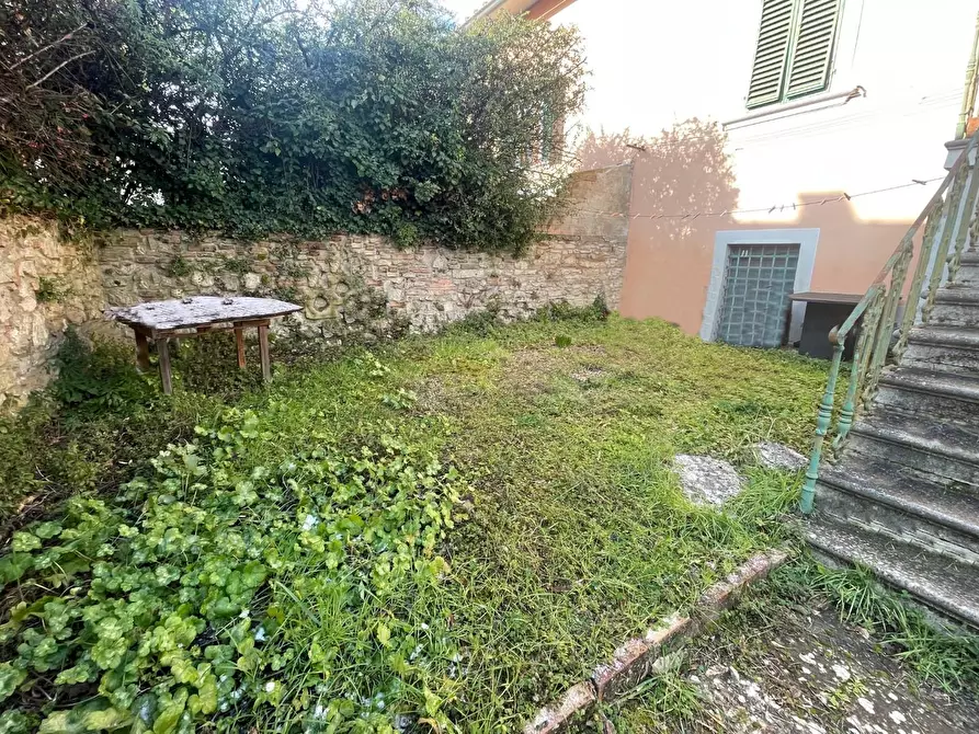 Immagine 2 di Appartamento in vendita  a Colle Di Val D'elsa