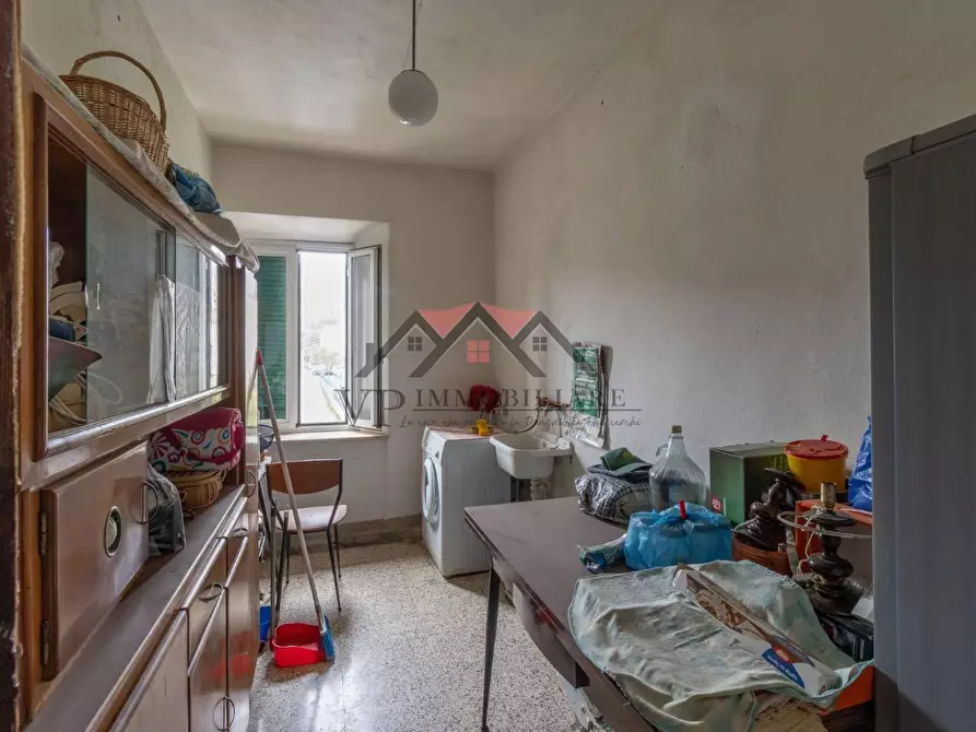 Immagine 15 di Appartamento in vendita  a Pomarance