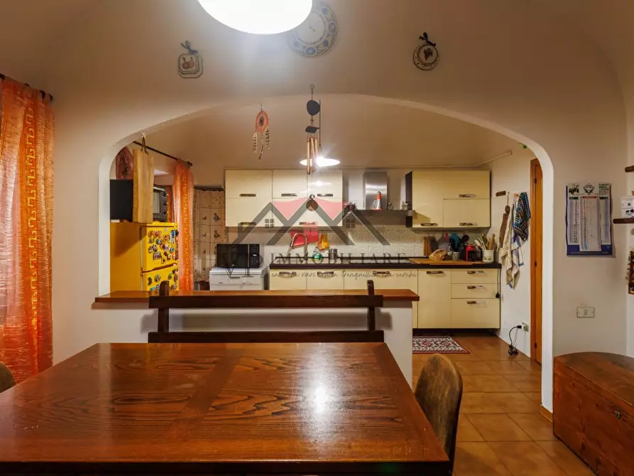 Immagine 6 di Appartamento in vendita  a Pomarance