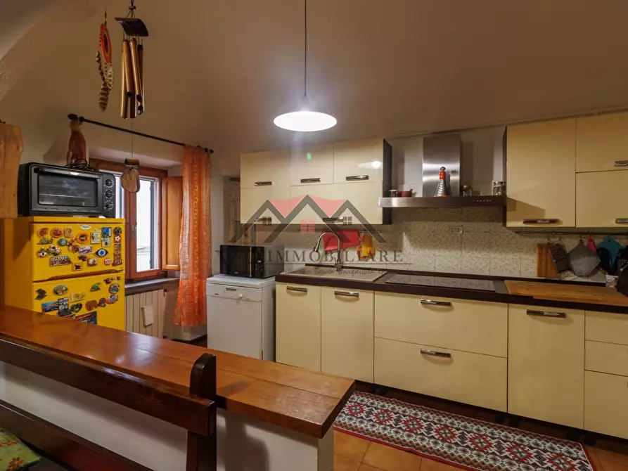 Immagine 7 di Appartamento in vendita  a Pomarance