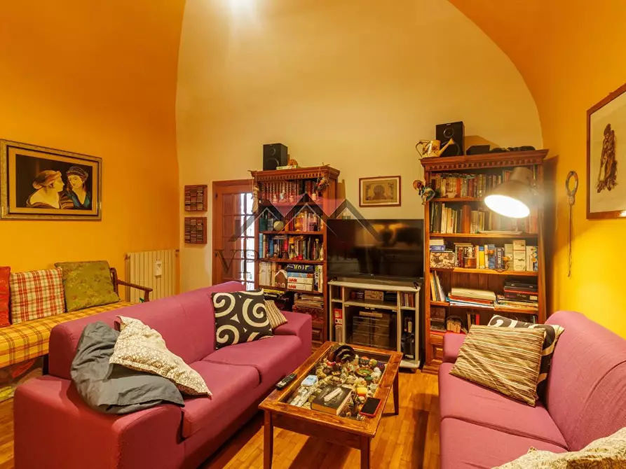 Immagine 4 di Appartamento in vendita  a Pomarance