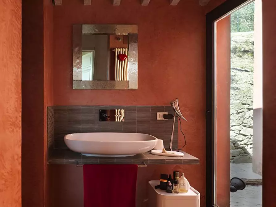 Immagine 22 di Rustico / casale in vendita  a Calci