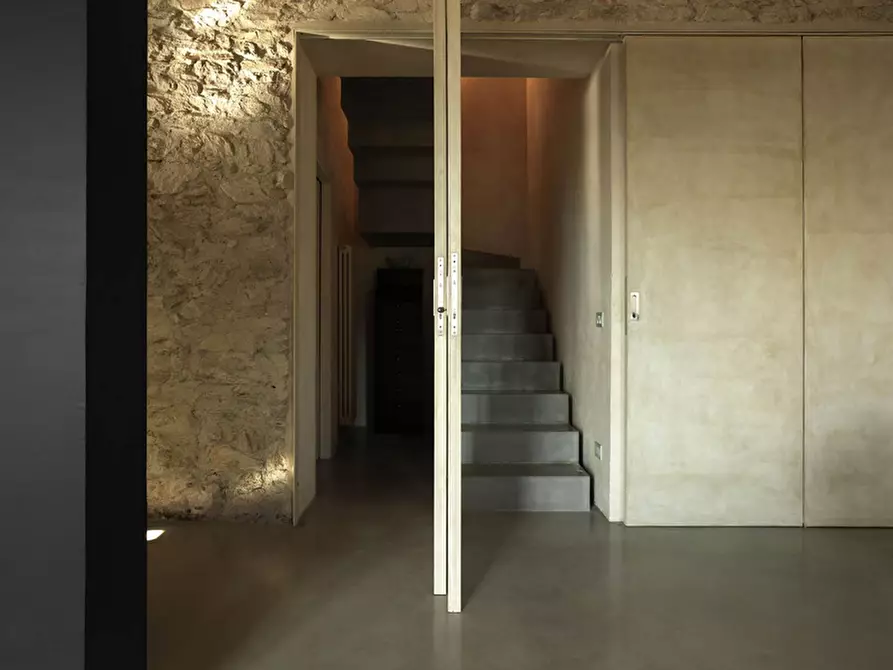 Immagine 10 di Rustico / casale in vendita  a Calci